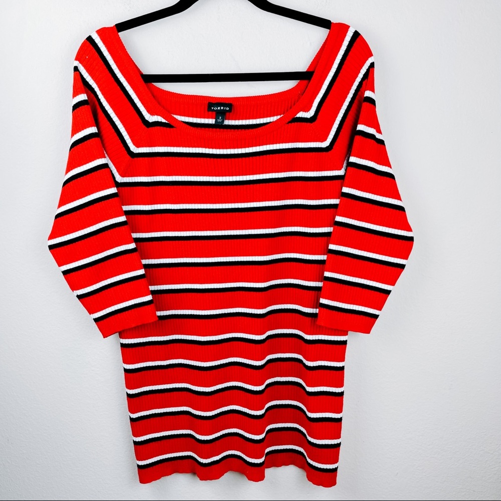 Torrid 3/4 Sleeve Red Black White Stripped Top